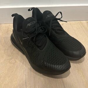 Nike Air 270 Triple Black